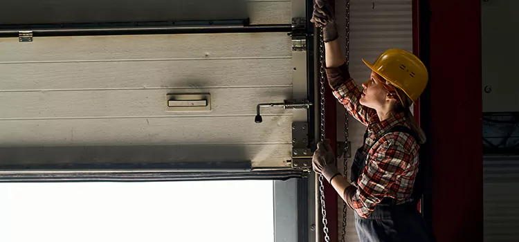 Addressing Common Garage Door Stoppage Issues in Ferry Pass, FL