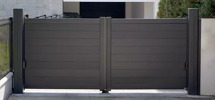 Common Residential Gate Issues We Resolve in Ferry Pass, FL