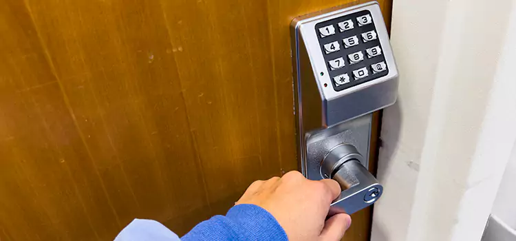 Why Choose Us for Your Keypad Lock Needs in Ferry Pass, FL?